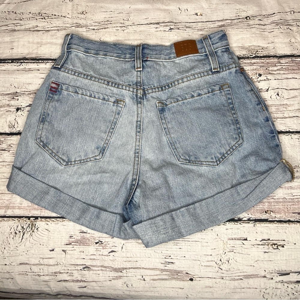 BDG Mom High Rise Denim Shorts Size 25 - Picture 10 of 10